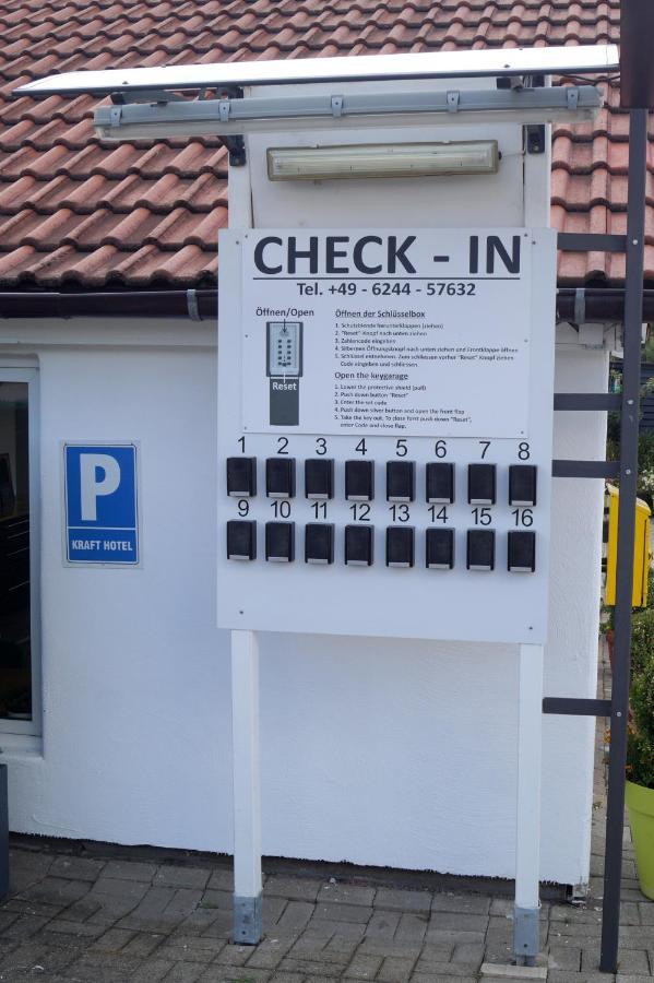 Kraft Hotel A61 Worms - Alzey Gundersheim Bagian luar foto